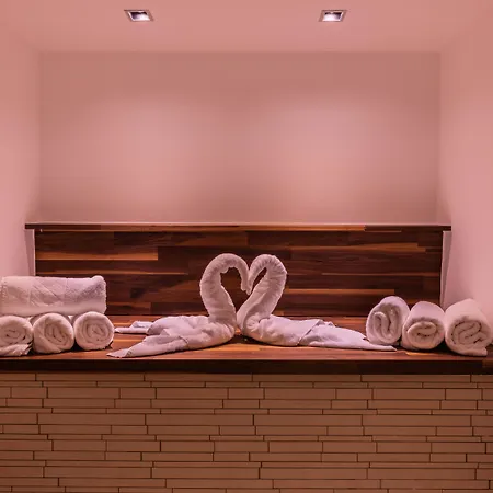 Schloss Weikersdorf 4*