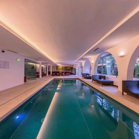 Hotel Pytloun Schlosshotel Weikersdorf 4*