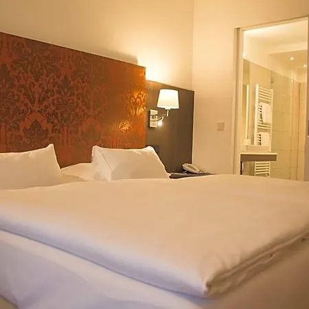 Hotell Pytloun Weikersdorf