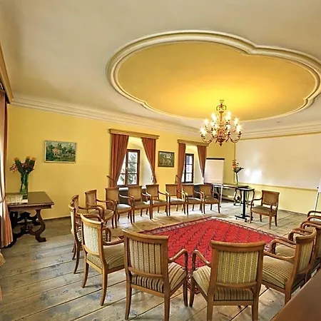 Pytloun Weikersdorf Hotell