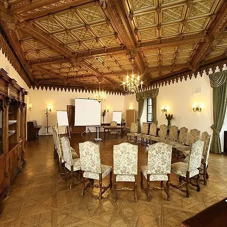 Schloss Weikersdorf Отель