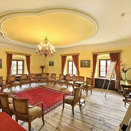Pytloun Schlosshotel Weikersdorf Baden