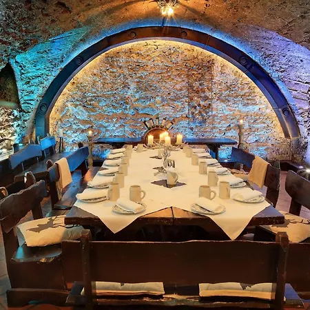 Pytloun Schlosshotel Weikersdorf 4* Baden