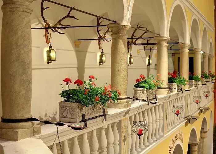 Hotel Schloss Weikersdorf Baden