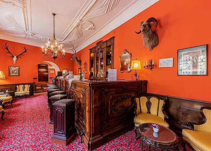 Schloss Weikersdorf Отель