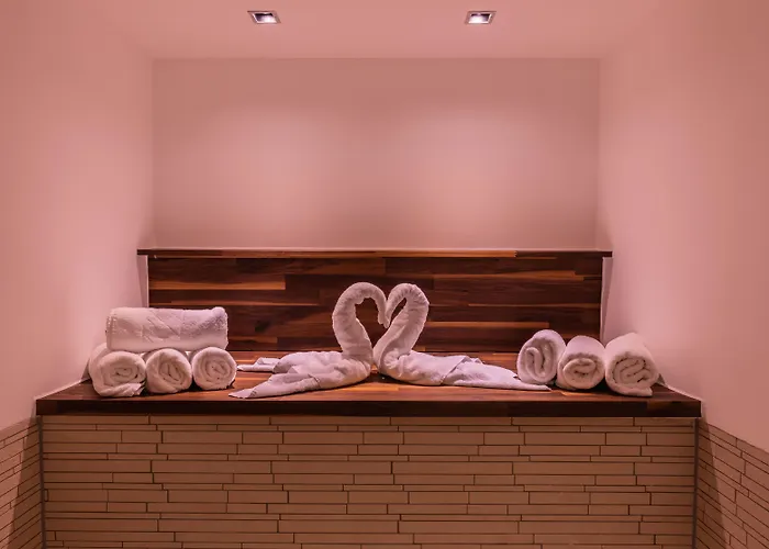 Schloss Weikersdorf 4*