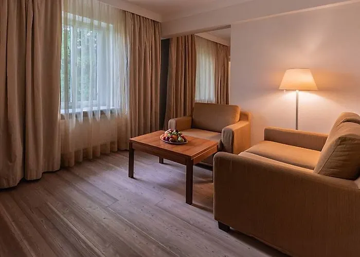 Hotel Schloss Weikersdorf