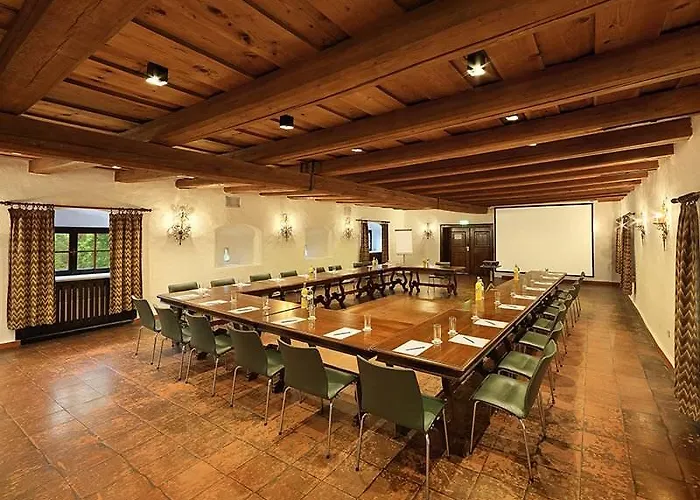 Schloss Weikersdorf Baden