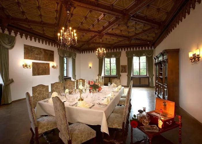 Schloss Weikersdorf Баден