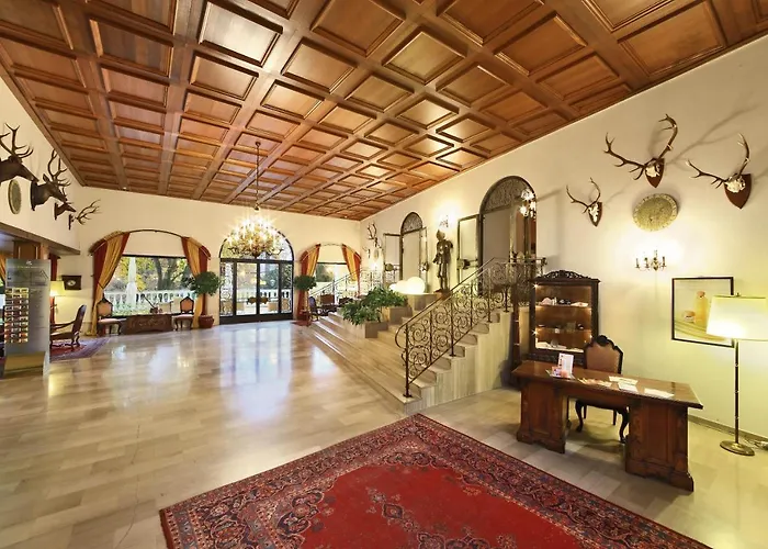 Schloss Weikersdorf Hotel 4*